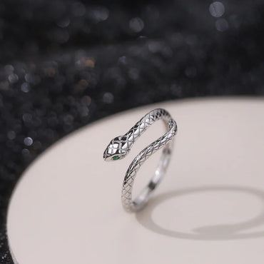 Snake Shaped Ring 18K Platinum Plated Cubic Zirconia High Quality Wedding or Engagement Ring
