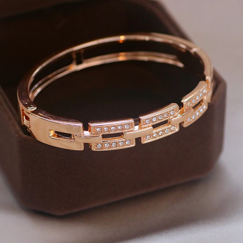 Rose Gold Women’s Bangle Bracelet – Elegant Crystal Cuff