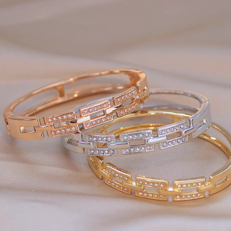 Rose Gold Women’s Bangle Bracelet – Elegant Crystal Cuff