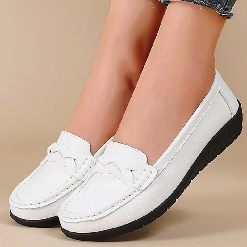 Women's Flat Shoes Fashion Outdoor Loafers For Women Comfortable Moccasins Genuine Leather Shoes For Woman Footwear