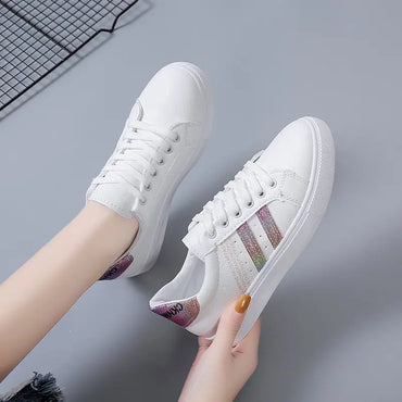 Women Sneakers Autumn New Casual Walking Shoes Woman Flat Lace Up High Quality Sneakers Fashion Flat-bottomed Casual Shoes