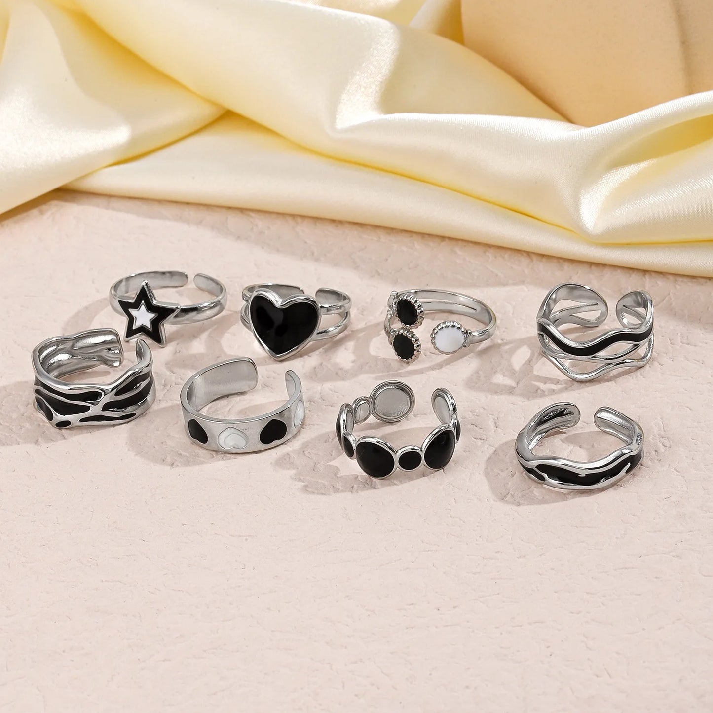 Stainless Steel White Black Enamel Rings for Women Gold Color Heart Star Geometric Open Rings Fashion Jewelry Gift Wholesale