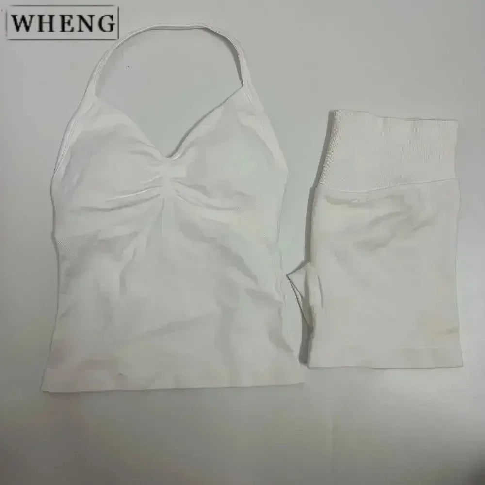 Summer fitness shape  beautiful shoulder straps  chest pillow  bra and yoga shorts  a must for fitness.