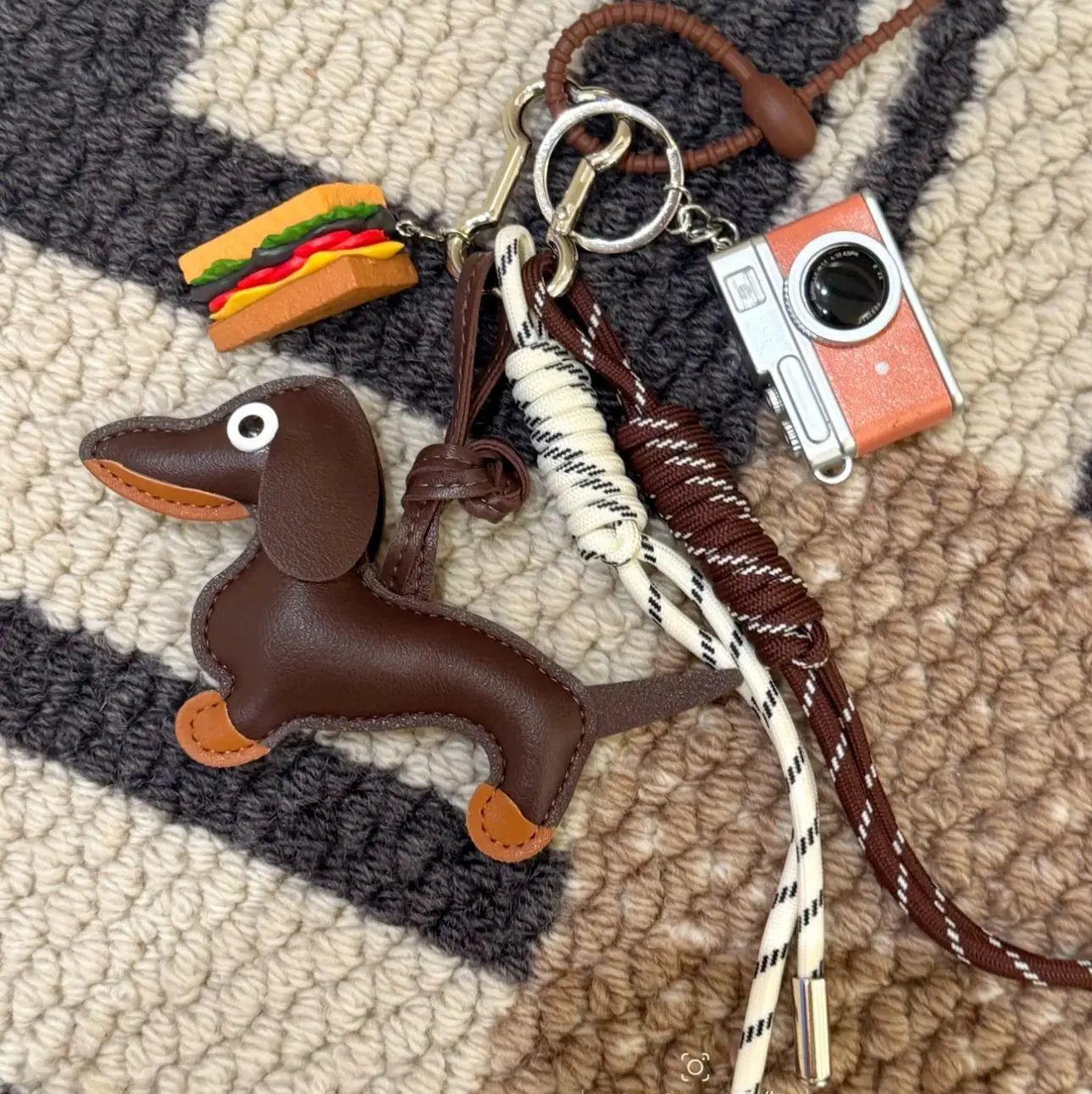 Sausage Dog Bear Keychain Braided Rope Baseball Bread Bead Pendant Mobile Bag Bag Fashion Accessories New Year Gift For Girl Kid