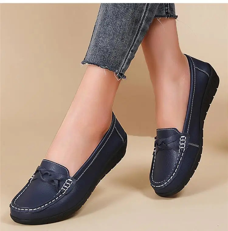 Women's Flat Shoes Fashion Outdoor Loafers For Women Comfortable Moccasins Genuine Leather Shoes For Woman Footwear