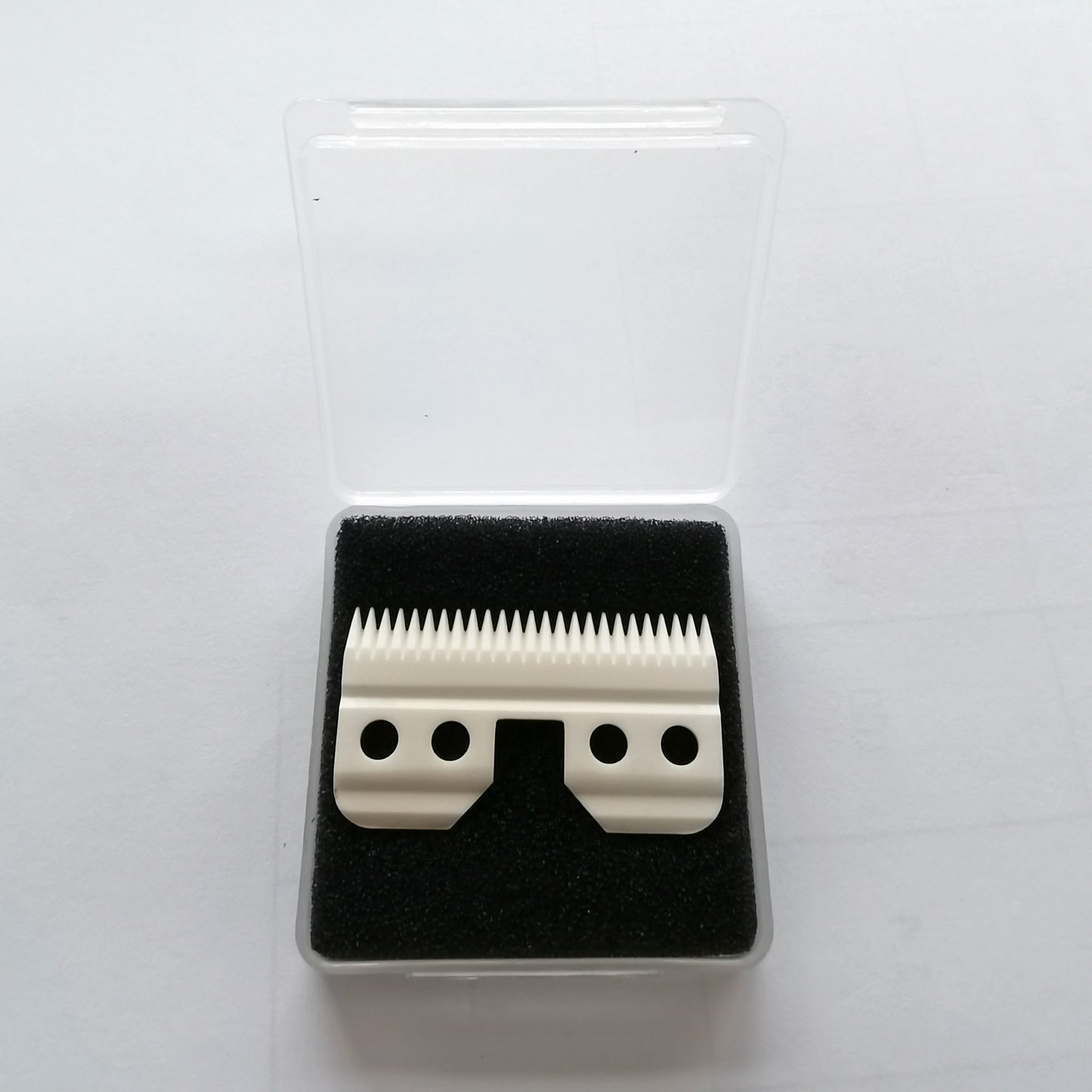 25-Teeth Ceramic Moving Blade – Fits Oster A5 #40/#50