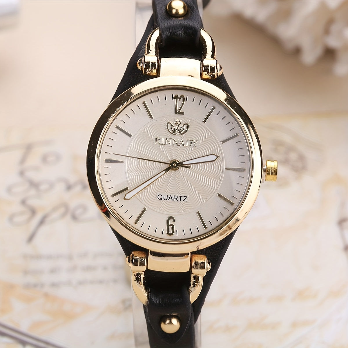 Elegant Quartz Ladies Watch – Boho Chic Leather Strap