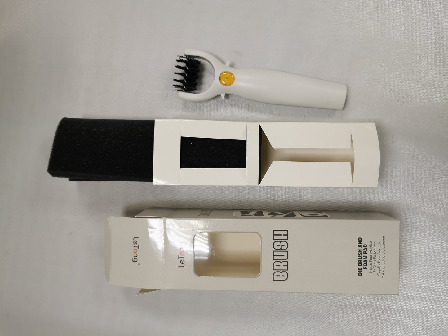 Letong 3-in-1 Die Brush Tool with Piercer & Scraper
