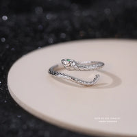 Snake Shaped Ring 18K Platinum Plated Cubic Zirconia High Quality Wedding or Engagement Ring