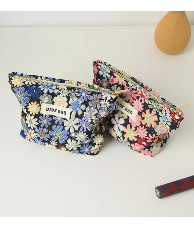 Red Flower Women's Cosmetic Bag, Small Portable Travel Toiletry Bag, Simple Cosmetic Storage Bag, Inner Tank Bag, Coin Purse