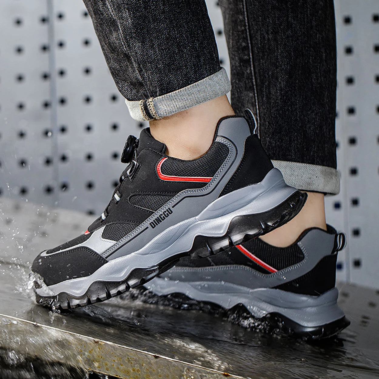 Men’s Steel Toe Safety Sneakers Anti-Smash Work Shoes