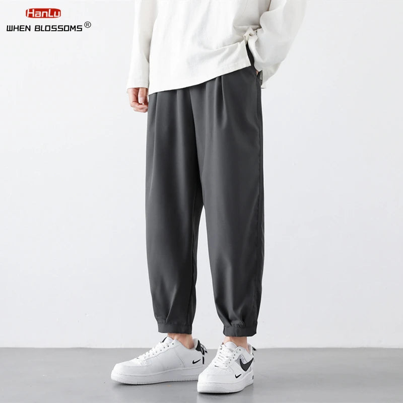Men’s Cropped Cargo Pants – Lightweight Summer Fashion