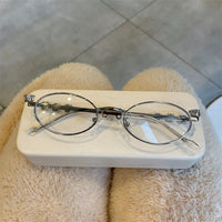 Oval Bling Sunglasses – Metal Frame Fashion Eyewear