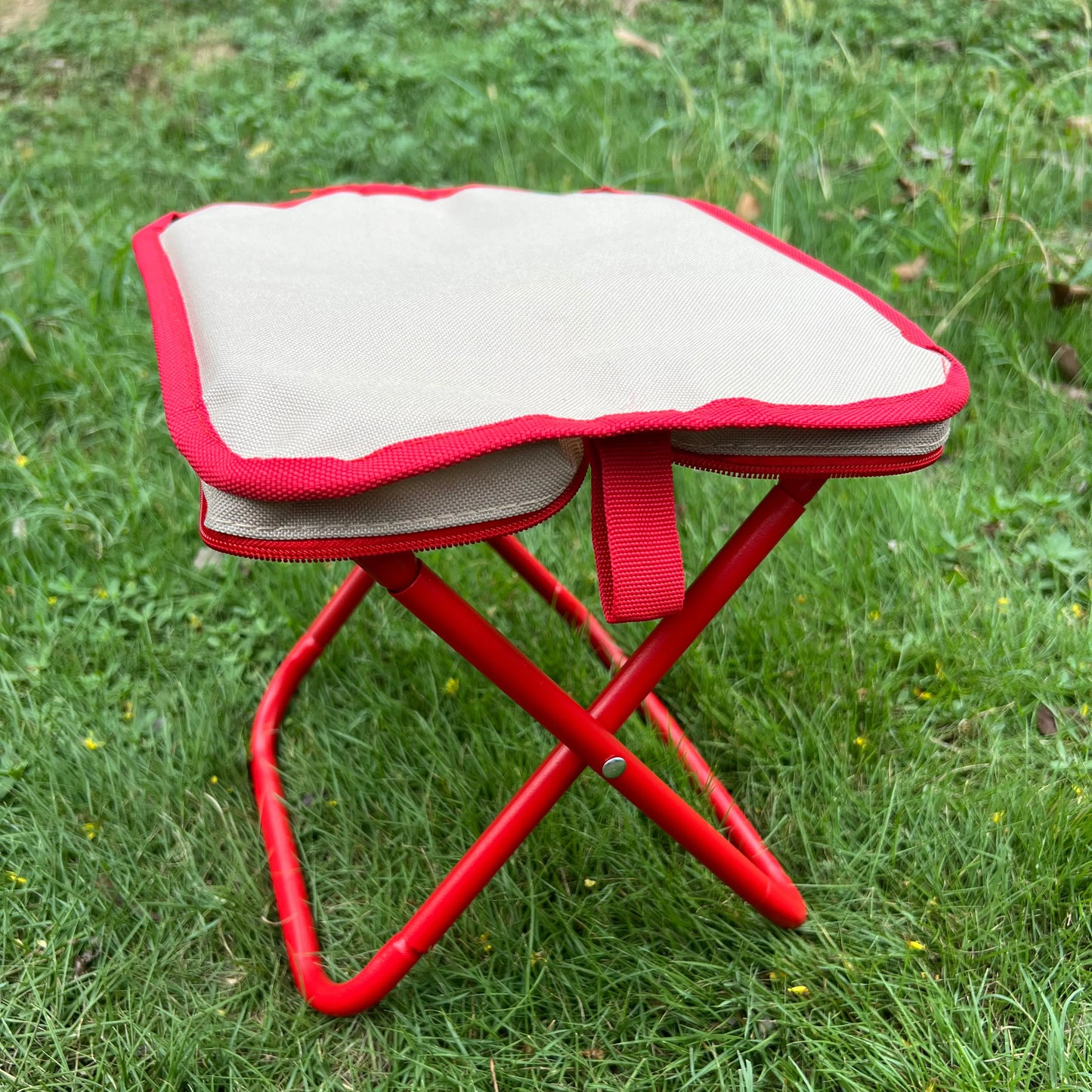 Portable folding stool, foldable hand-held camping stool, special folding stool for camping and fishing outdoors