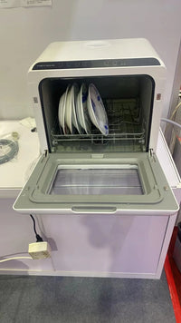 Wholesale New Commercial Smart Countertop Kitchen Dishwasher Nice Quality Moveable Machine With Water Tank High Quality Stock