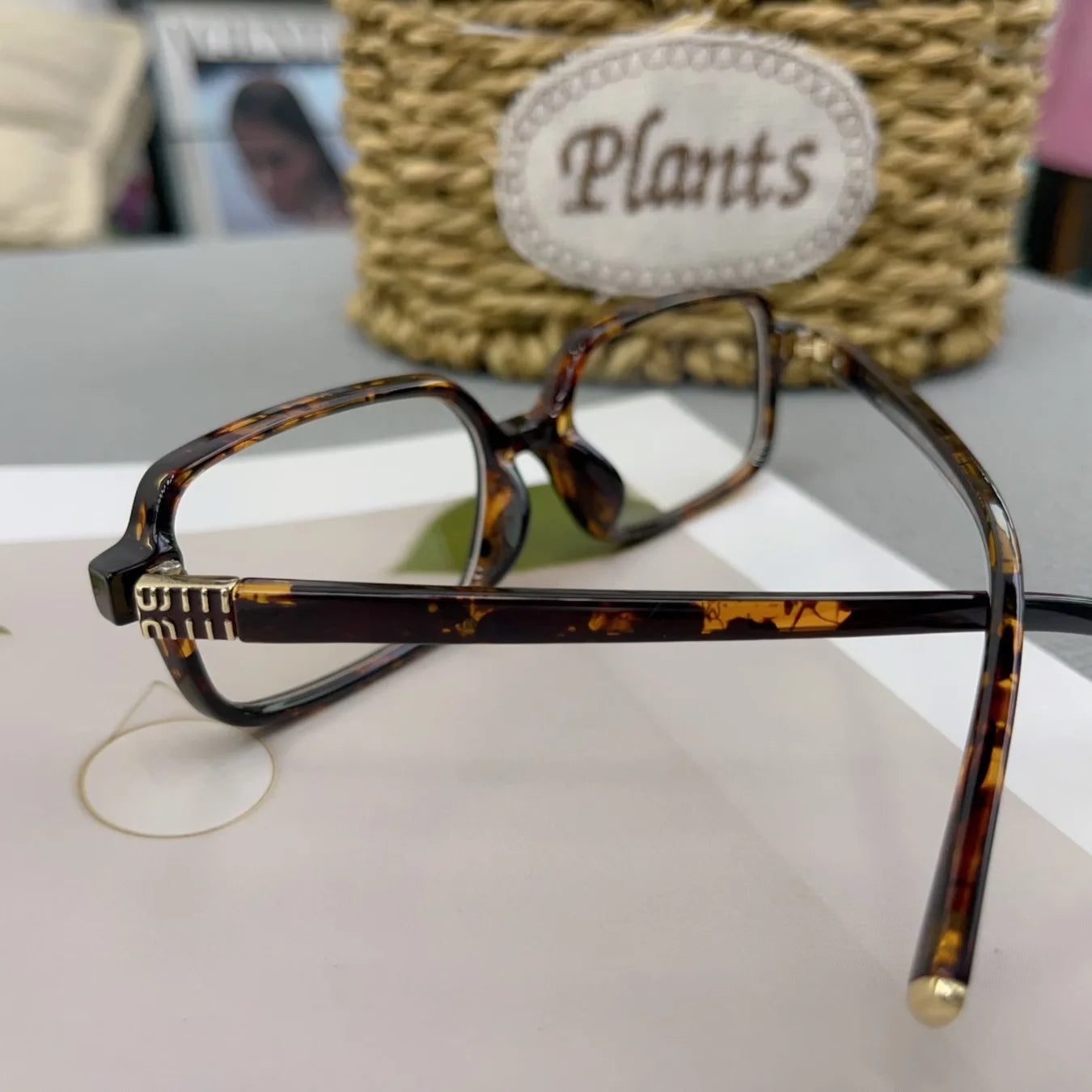 Retro Square Myopia Glasses – Unisex Prescription Eyewear