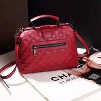 Vintage Argyll Crossbody Bag – Women’s Doctor Handbag