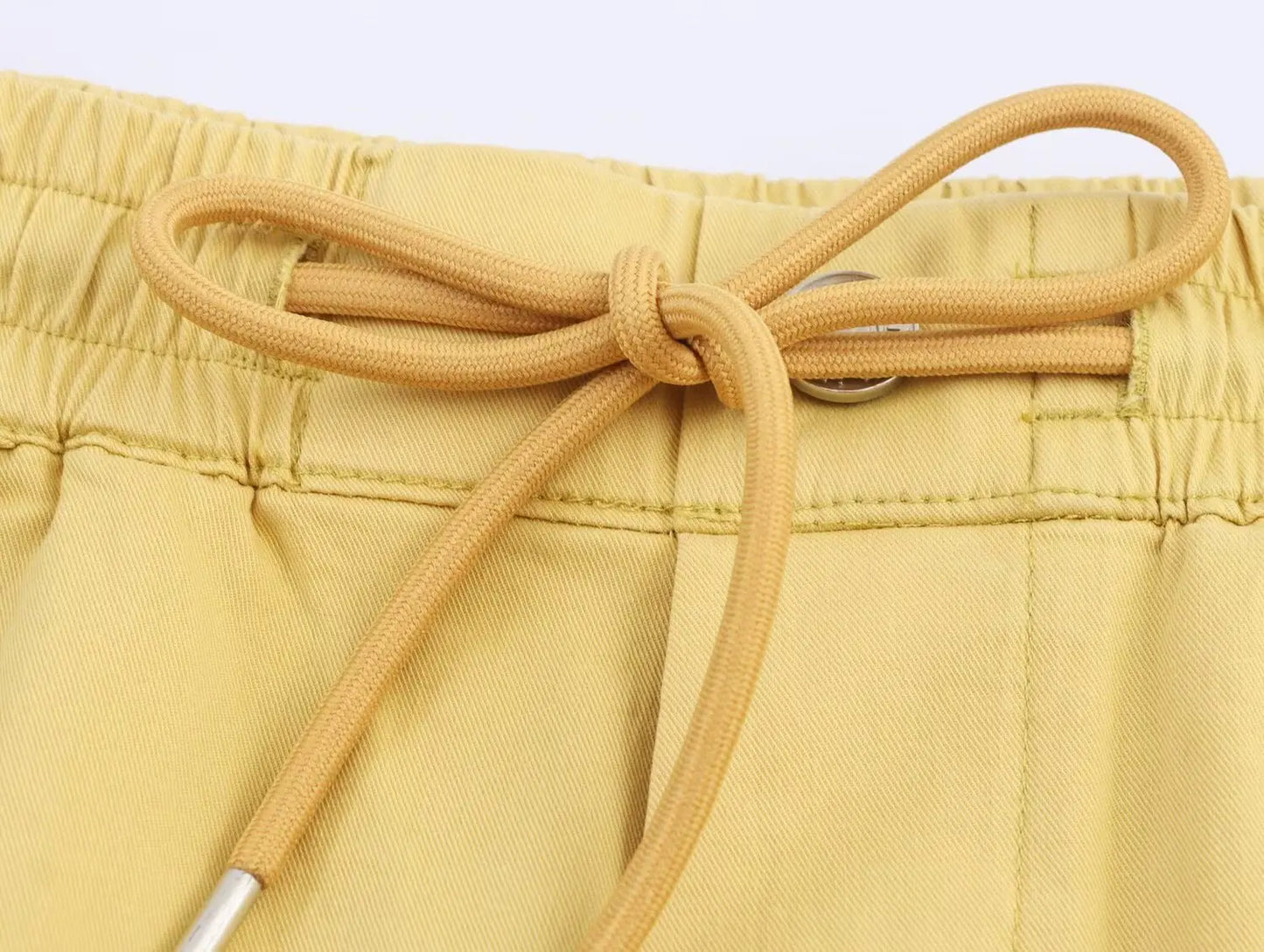 Women’s Straight-Leg Cargo Pants – Casual Outdoor Workwear