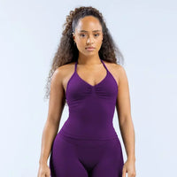Summer fitness shape  beautiful shoulder straps  chest pillow  bra and yoga shorts  a must for fitness.