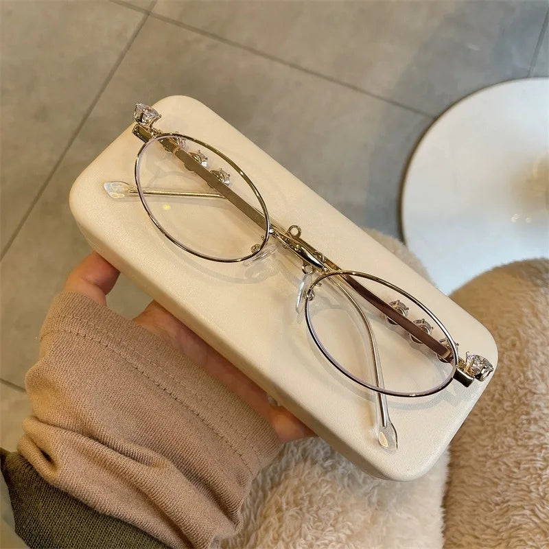 Oval Bling Sunglasses – Metal Frame Fashion Eyewear