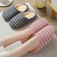 Women's Warm Plush Striped Print House Slippers - Slip-on Round Toe Anti-slip Soft Sole Casual Home Slides - For Women - Perfect for Cozy Winter Nights at Home - Ideal Gift for Her